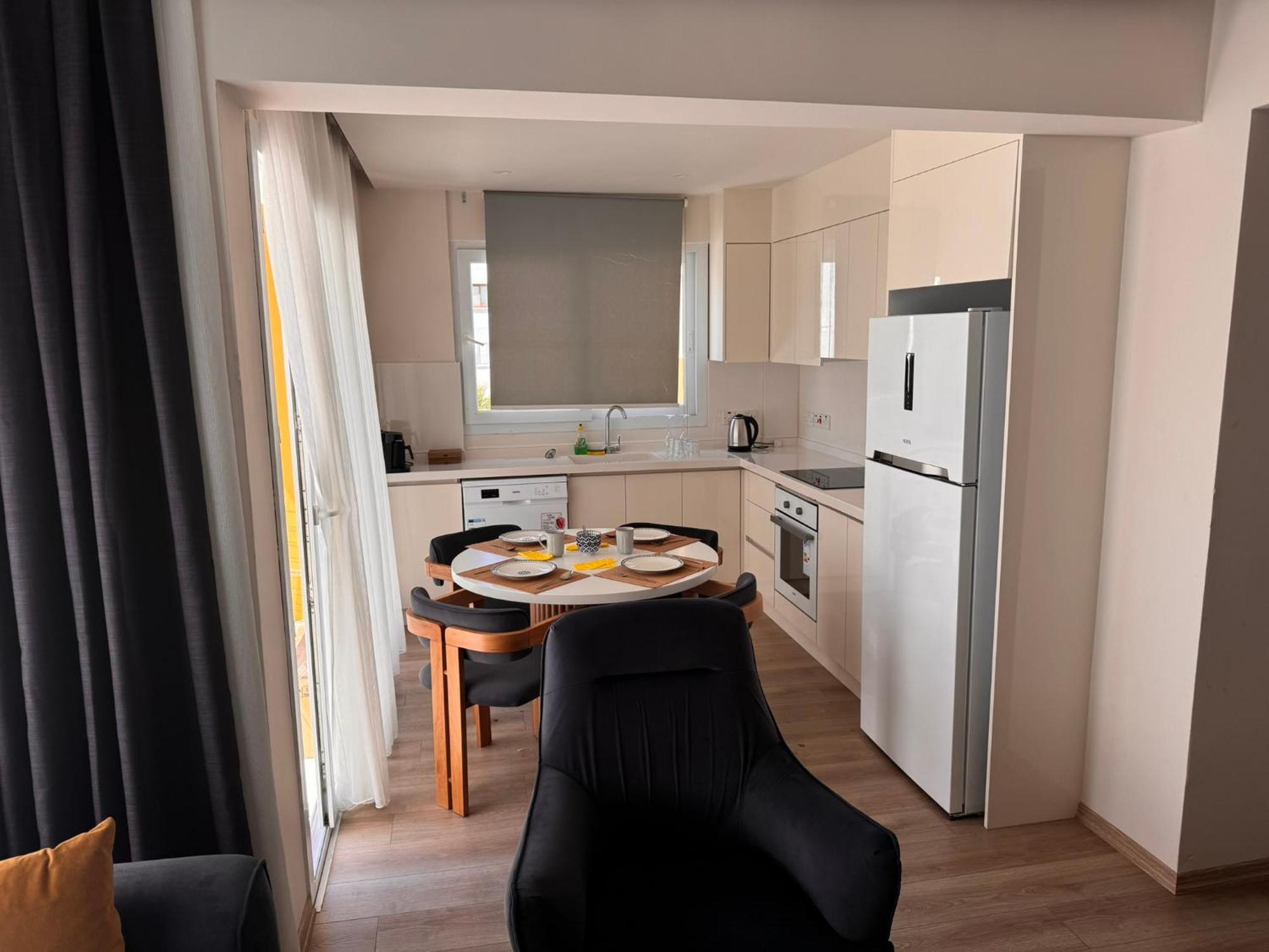 Basat Rezidence Apartment Kyrenia  Ngoại thất bức ảnh