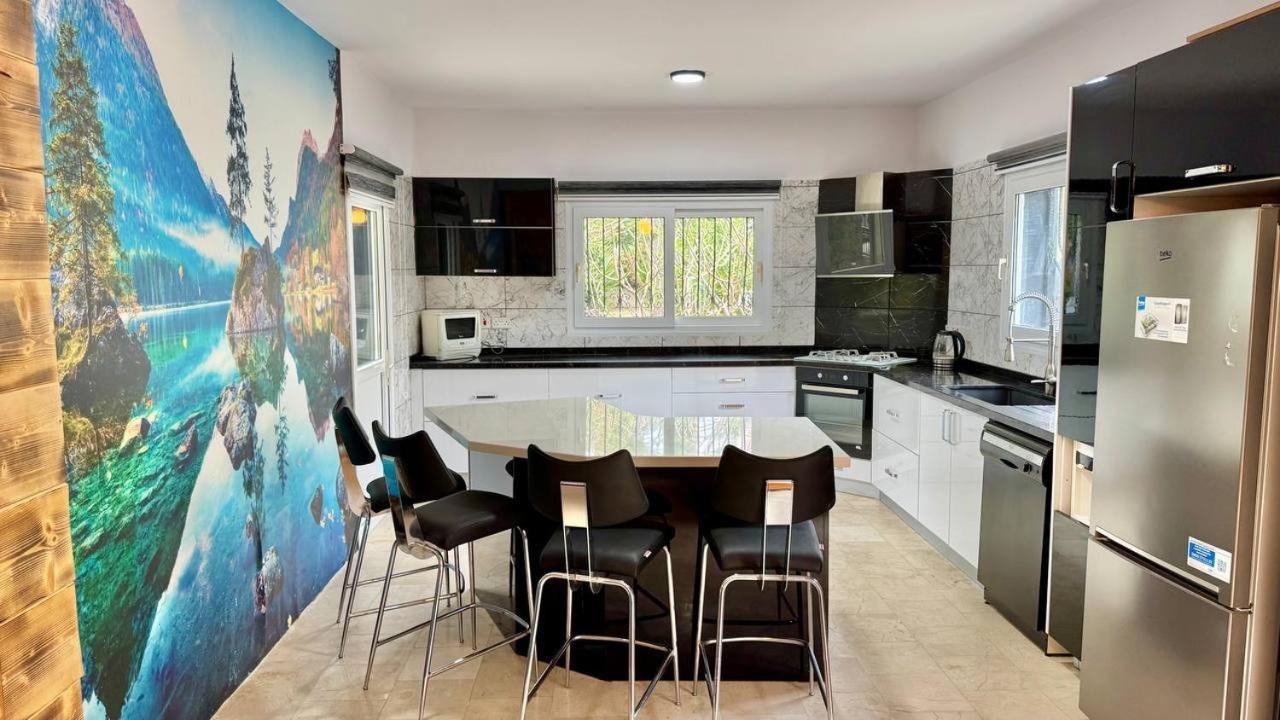 Basat Rezidence Apartment Kyrenia  Ngoại thất bức ảnh